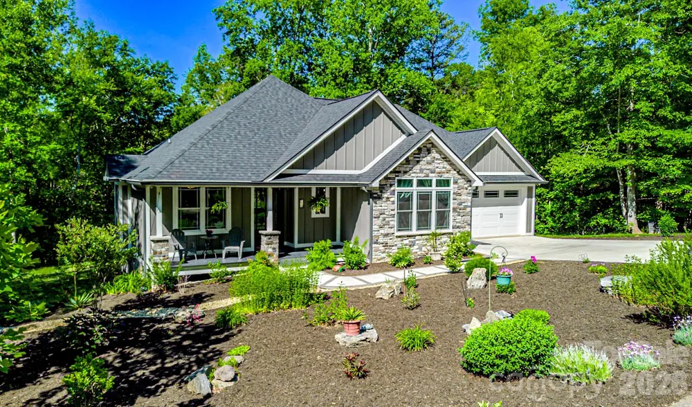 278 Hunters Trace Rutherfordton, NC 28139