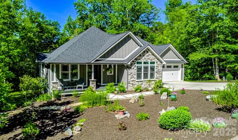 278 Hunters Trace