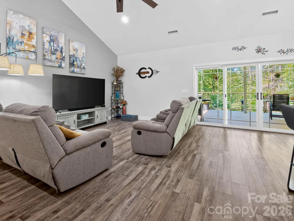 278 Hunters Trace Rutherfordton, NC 28139