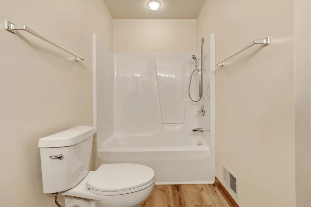 643 Crestview Street #27 Holland City, MI 49423