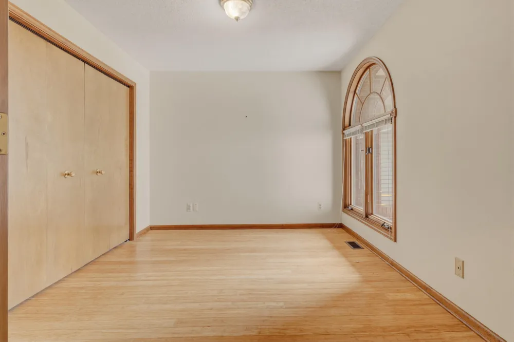 643 Crestview Street #27 Holland City, MI 49423