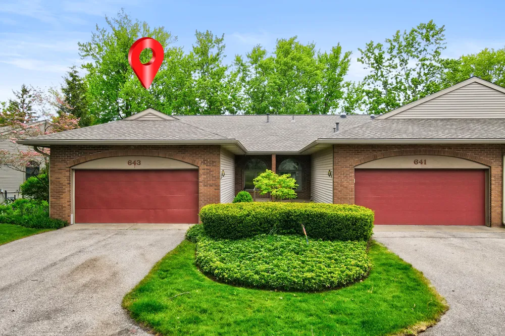 643 Crestview Street #27 Holland City, MI 49423