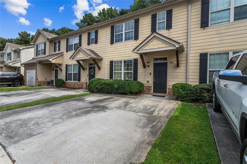 4364 Stone Gate Way #94 East Point, GA 30344