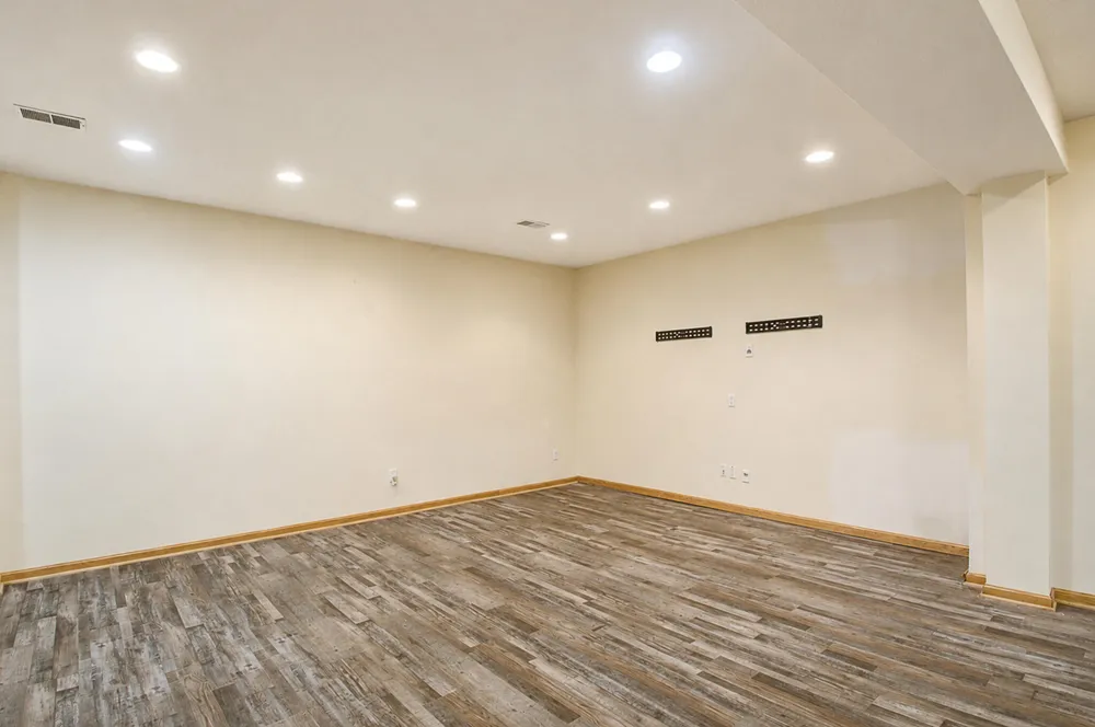 146 Summerfield Court SW Grandville, MI 49418
