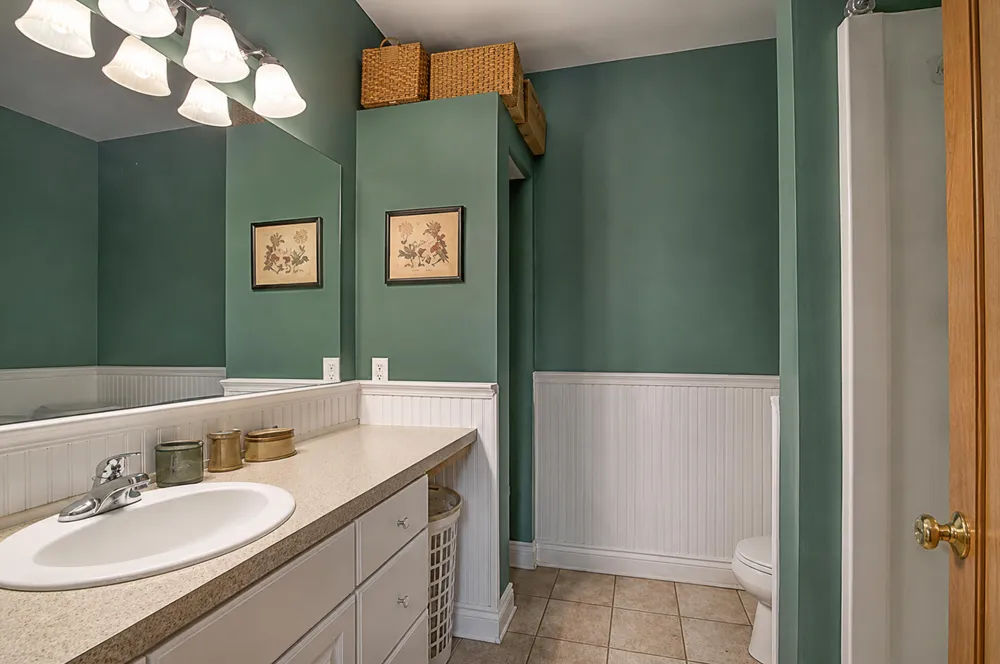 146 Summerfield Court SW Grandville, MI 49418