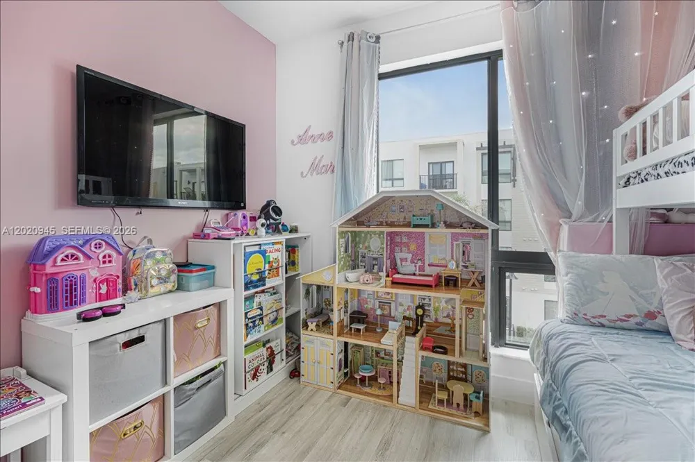 8301 NW 41st St #B-309 Doral, FL 33166