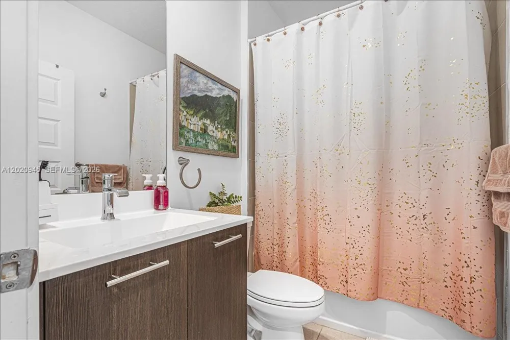 8301 NW 41st St #B-309 Doral, FL 33166