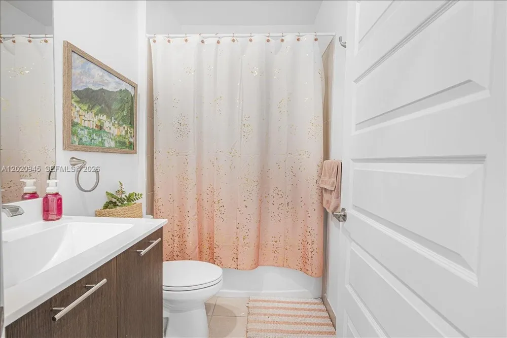8301 NW 41st St #B-309 Doral, FL 33166
