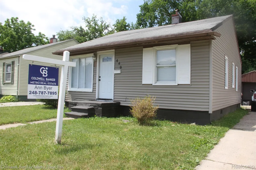 440 Martin Luther King Jr Boulevard S Pontiac City, MI 48342