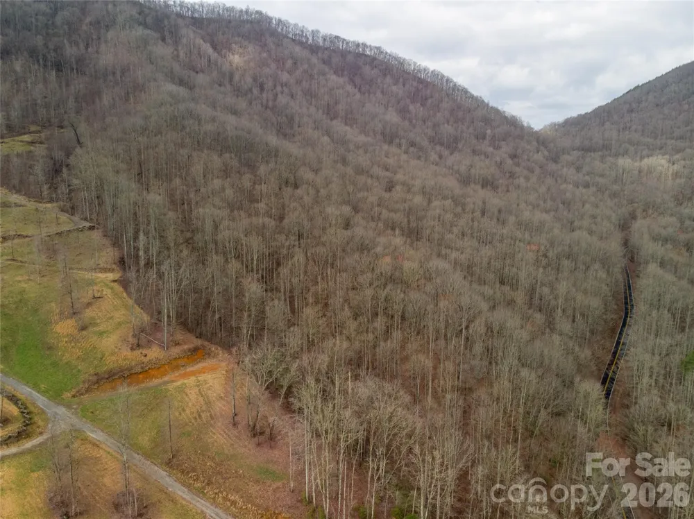 00 Upper Tuskeegee Road Robbinsville, NC 28771