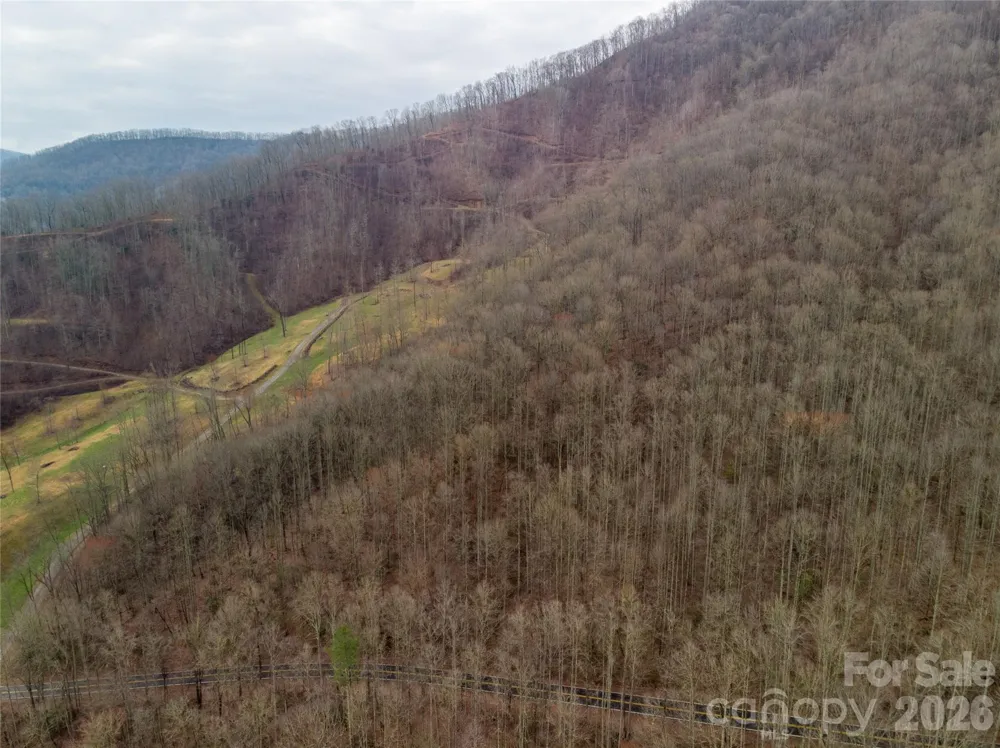00 Upper Tuskeegee Road Robbinsville, NC 28771