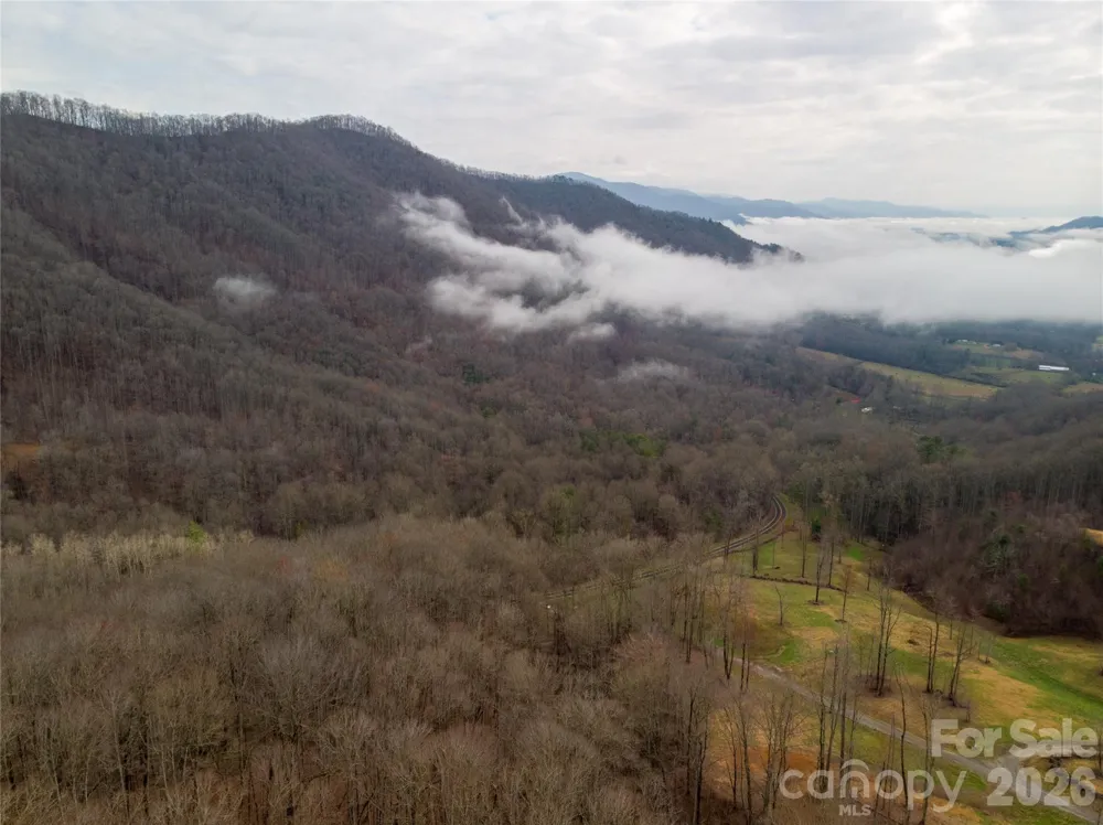 00 Upper Tuskeegee Road Robbinsville, NC 28771
