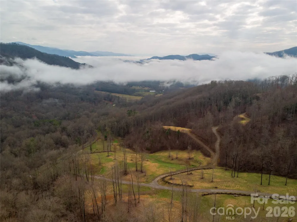 00 Upper Tuskeegee Road Robbinsville, NC 28771