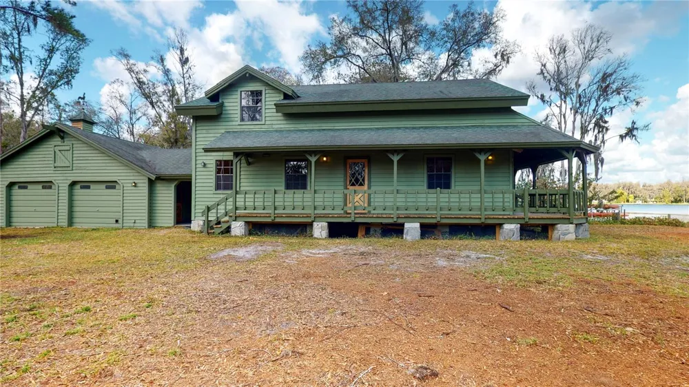 19803 READING ROAD Lutz, FL 33558