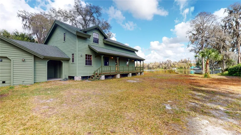 19803 READING ROAD Lutz, FL 33558