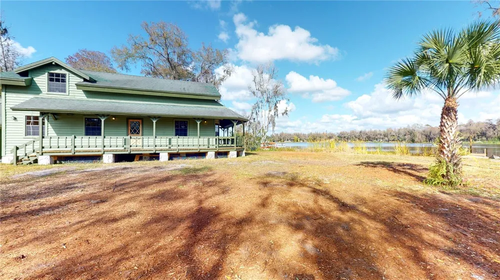 19803 READING ROAD Lutz, FL 33558