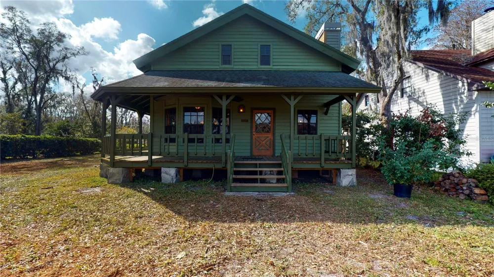 19803 READING ROAD Lutz, FL 33558