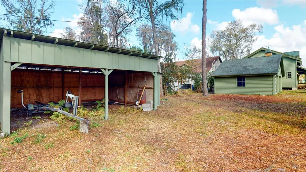 19803 READING ROAD Lutz, FL 33558