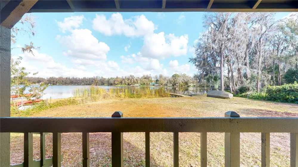19803 READING ROAD Lutz, FL 33558