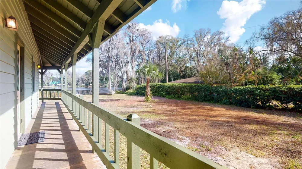 19803 READING ROAD Lutz, FL 33558