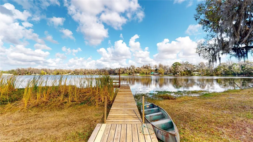 19803 READING ROAD Lutz, FL 33558