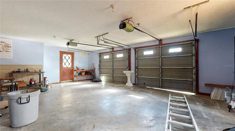 19803 READING ROAD Lutz, FL 33558
