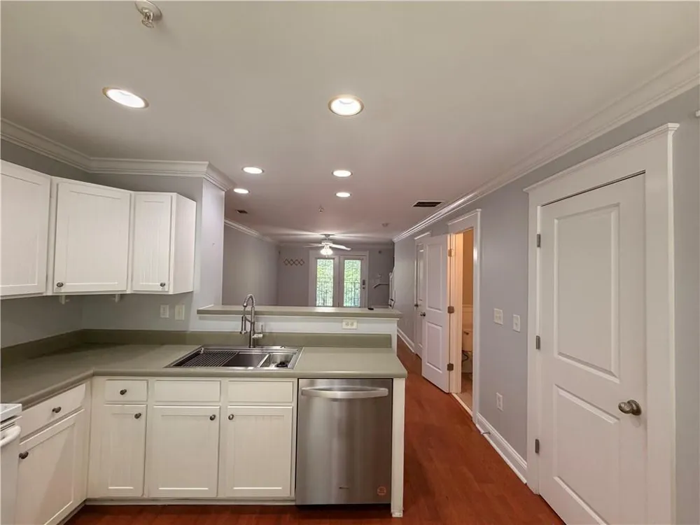 1035 Barnett Shoals Road #623 Athens, GA 30605