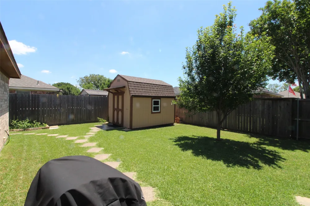 501 Barbara Jean Lane Burleson, TX 76028