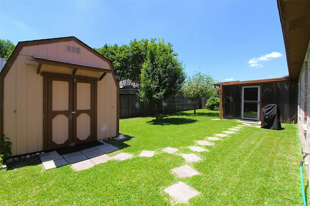 501 Barbara Jean Lane Burleson, TX 76028