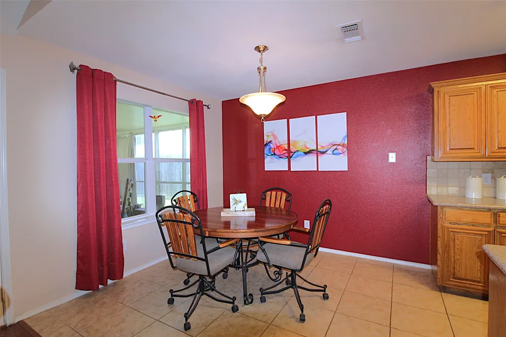 501 Barbara Jean Lane Burleson, TX 76028