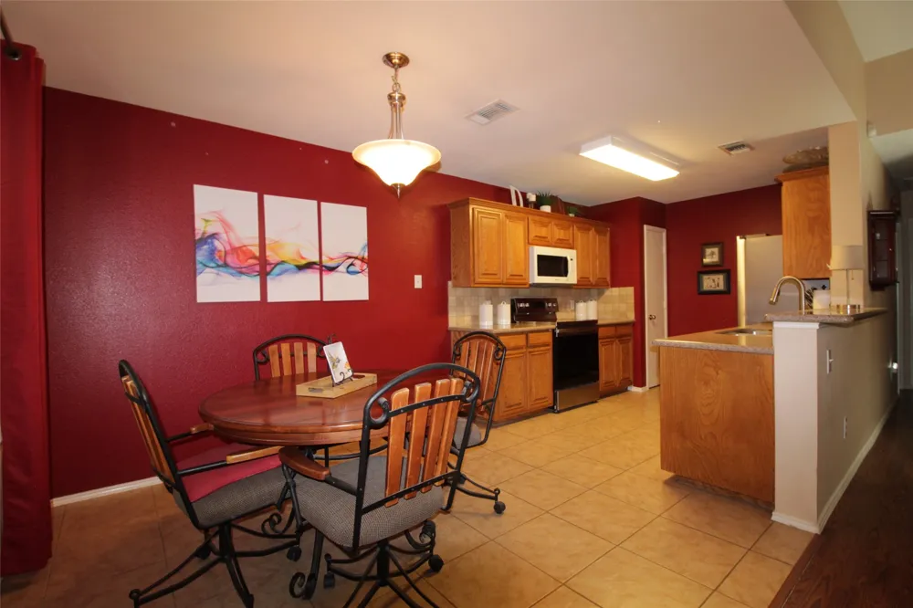 501 Barbara Jean Lane Burleson, TX 76028