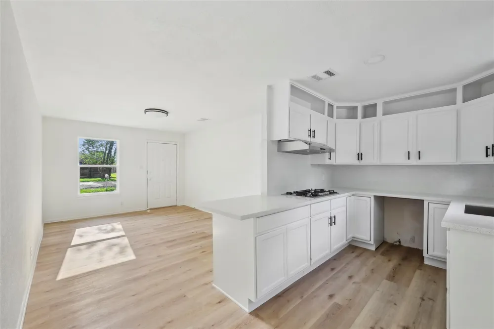 750 Jeny Lane Beaumont, TX 77707