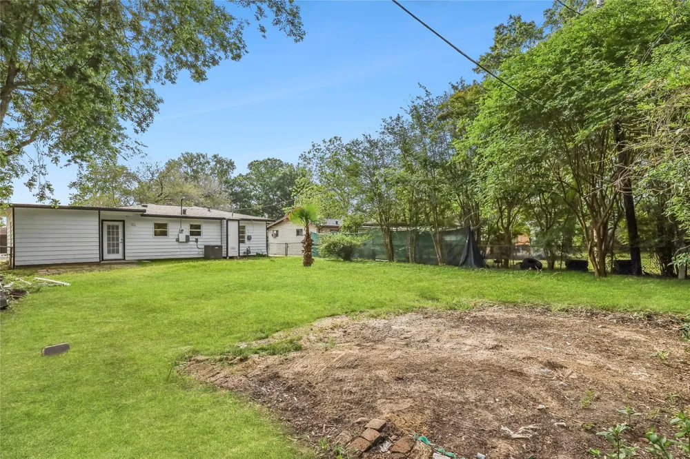 750 Jeny Lane Beaumont, TX 77707
