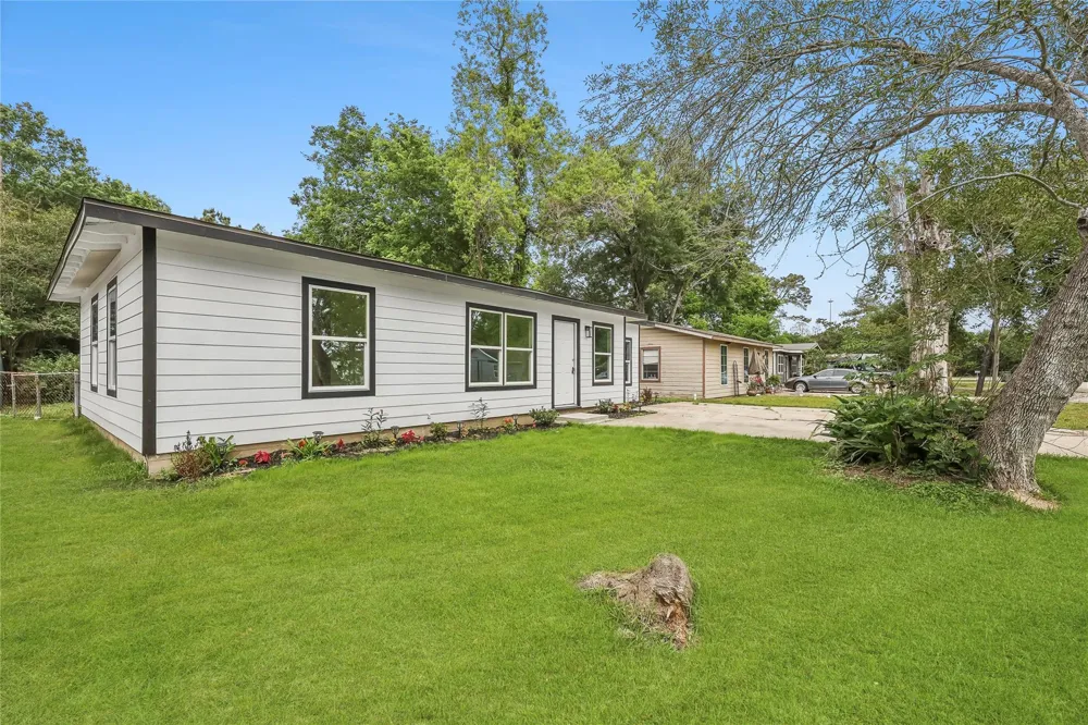 750 Jeny Lane Beaumont, TX 77707