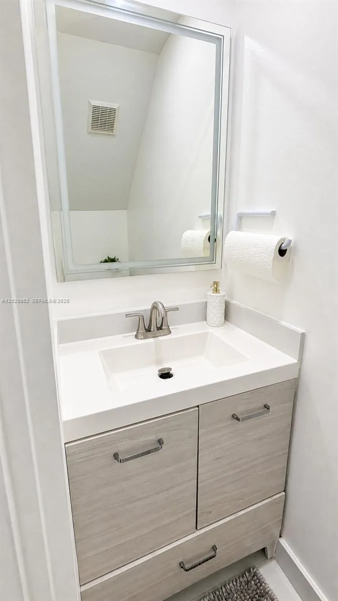 401 SW 109th Ave #14 Miami, FL 33174