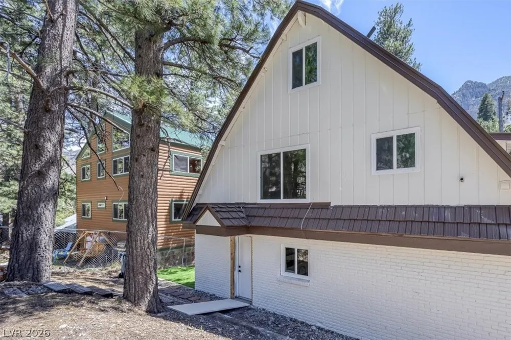 4618 Yellow Pine Avenue Mount Charleston, NV 89124