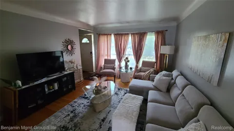 3900 NORWOOD DRIVE