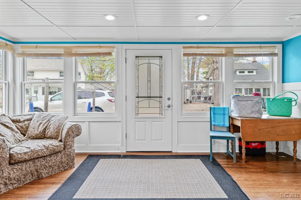 2128 Glenwood Court Norvell Township, MI 49230