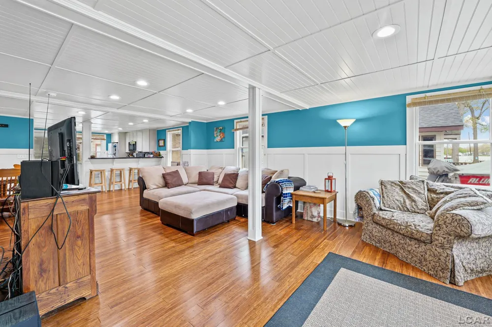 2128 Glenwood Court Norvell Township, MI 49230