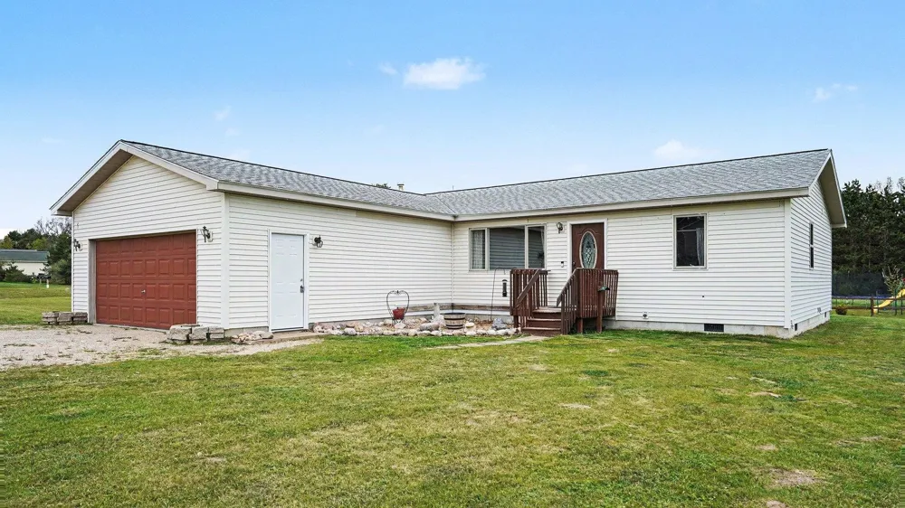 1001 Isabella Vista Drive Sherman Township, MI 48893