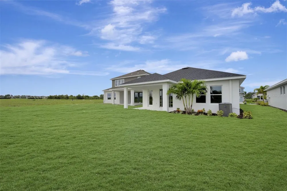 10665 CRESCENT CREEK CROSSING Parrish, FL 34219