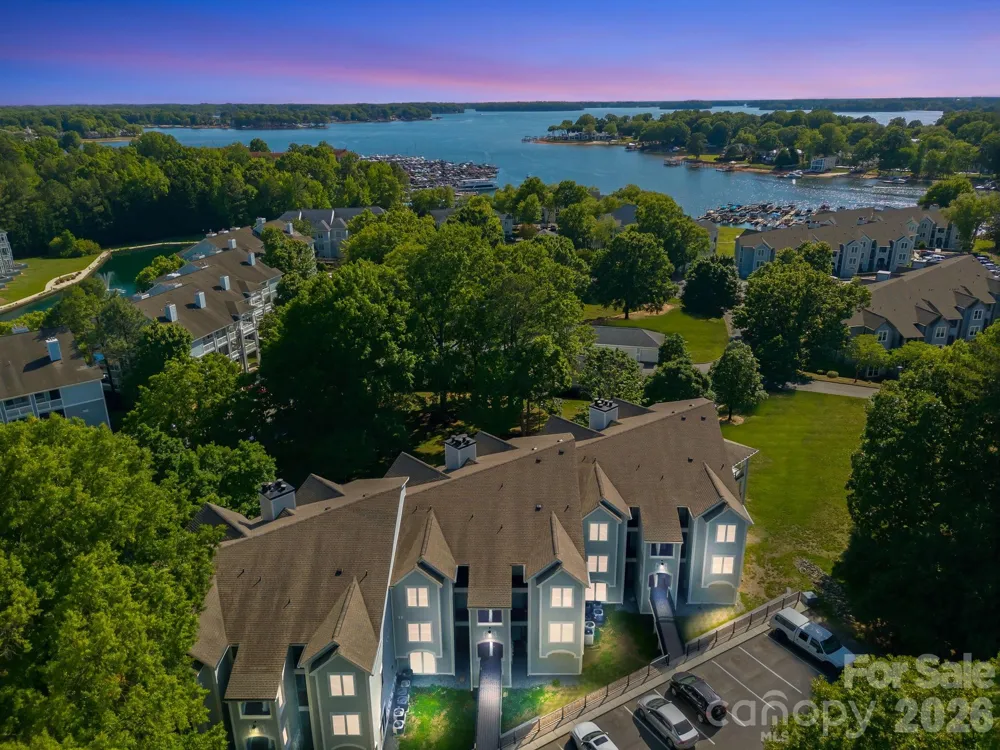 18801 Nautical Drive #304 Cornelius, NC 28031