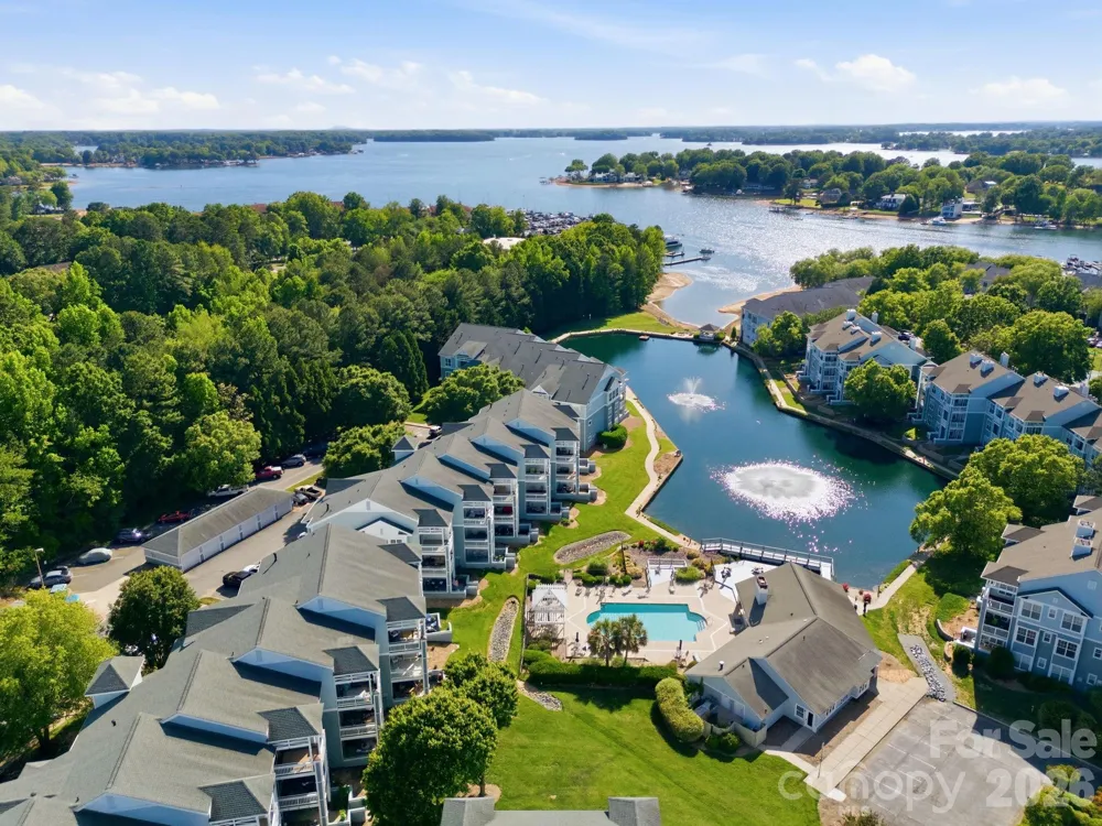 18801 Nautical Drive #304 Cornelius, NC 28031