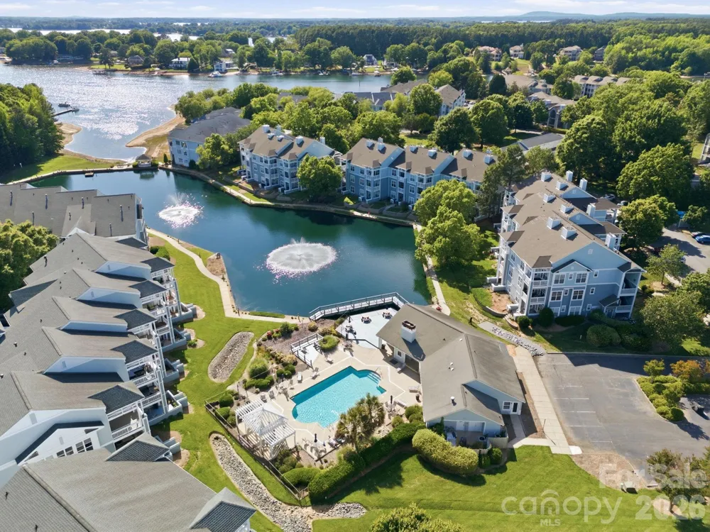 18801 Nautical Drive #304 Cornelius, NC 28031