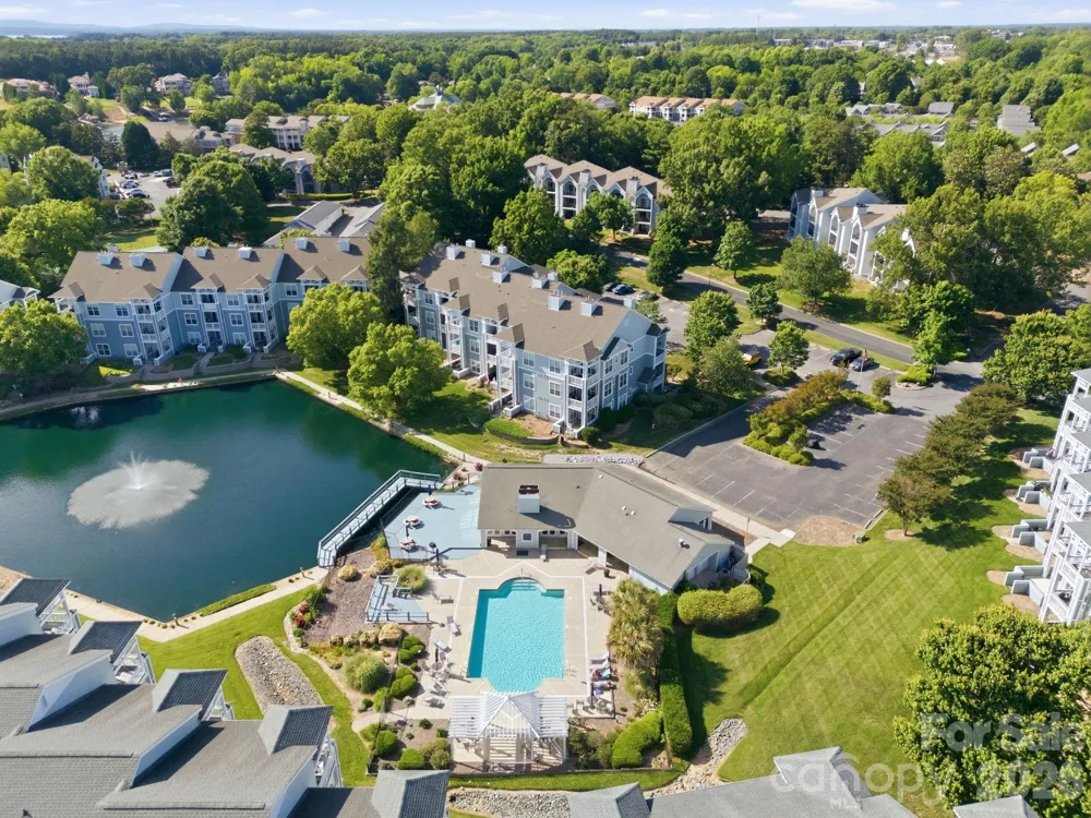 18801 Nautical Drive #304 Cornelius, NC 28031