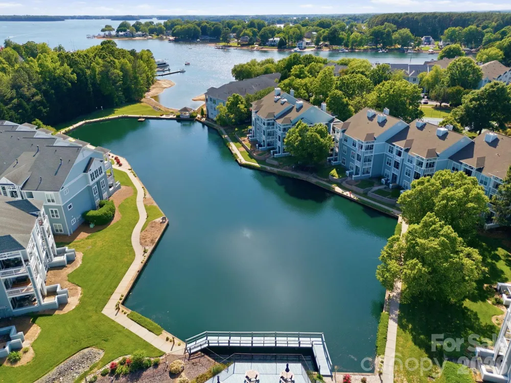 18801 Nautical Drive #304 Cornelius, NC 28031