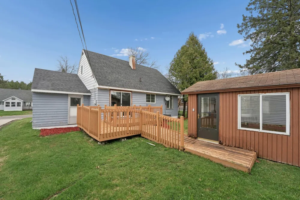 320 Andover Road Hoyt Lakes, MN 55750
