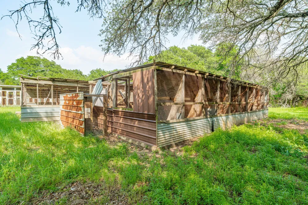 5544 FM 927 Walnut Springs, TX 76690