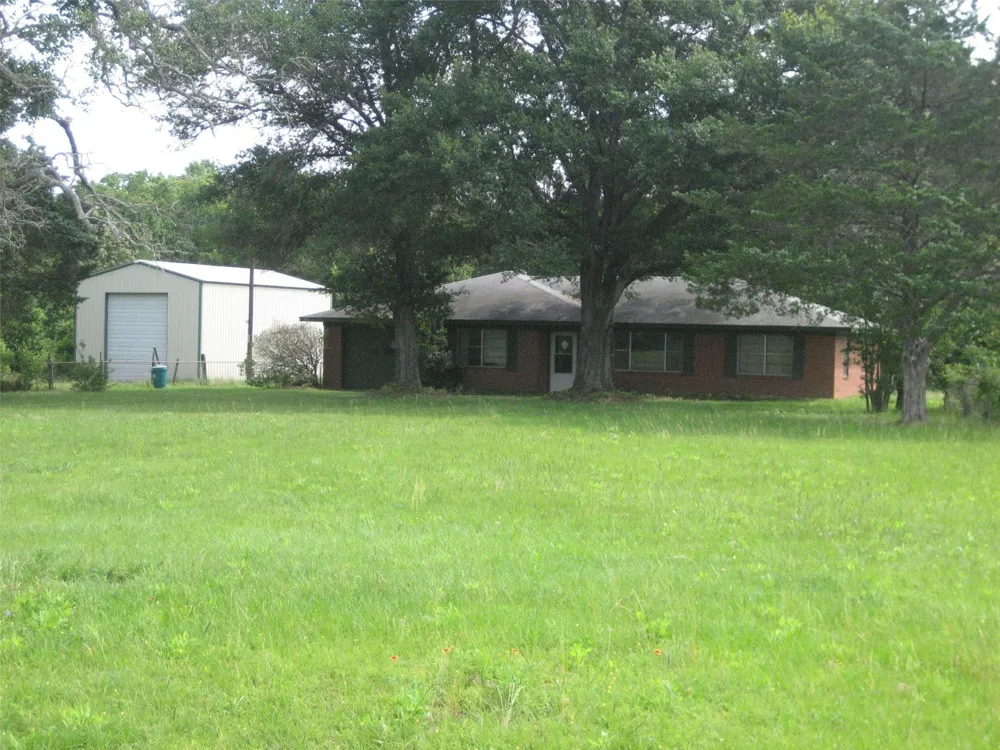 2030 Fm 2022 Elkhart, TX 75839