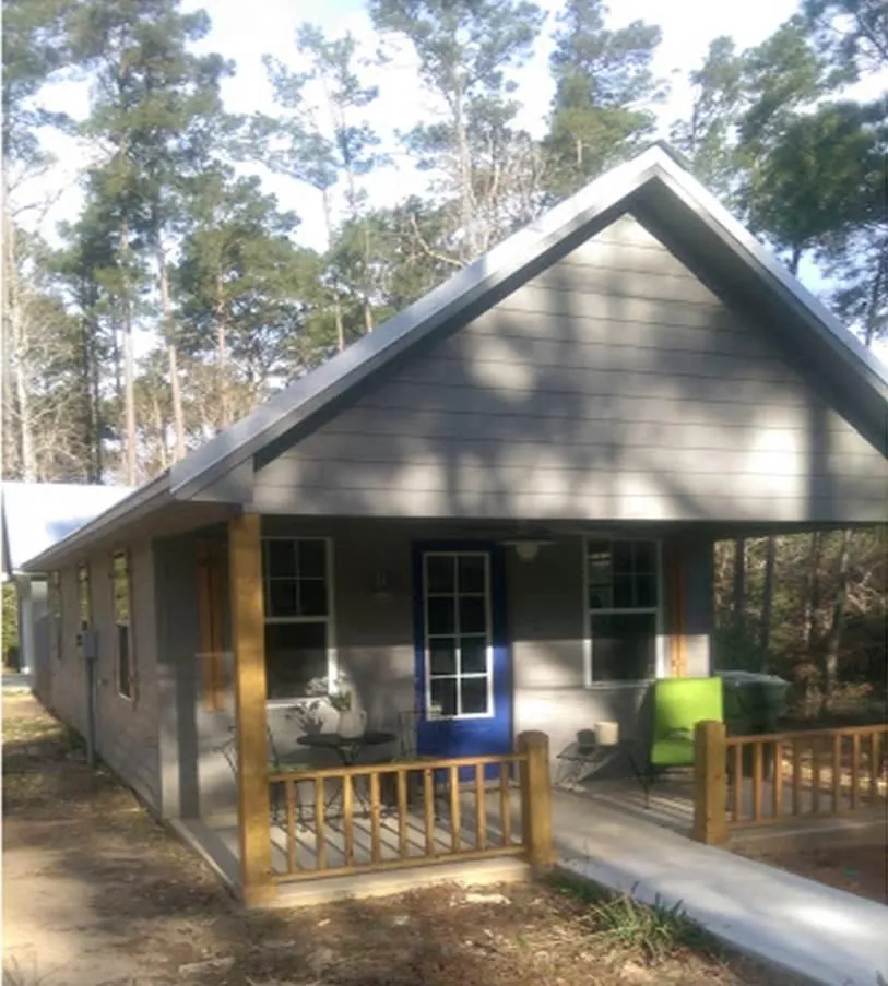 103 Susan Woodville, TX 75979